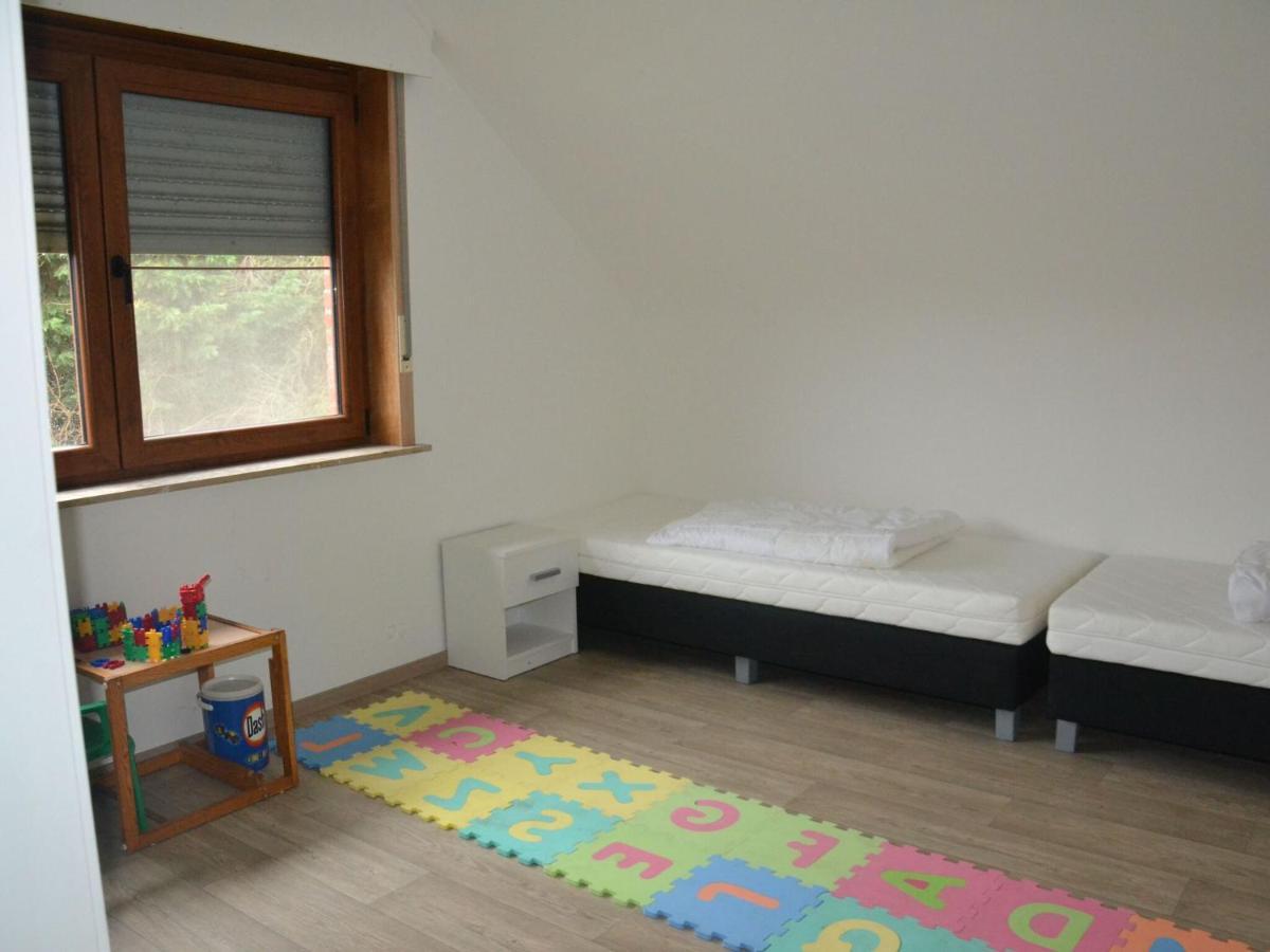 Welcoming Villa In Puivelde With Terrace Garden Barbeque Екстериор снимка